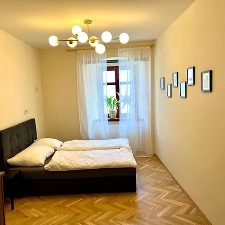 Katedralna 12 Legnica